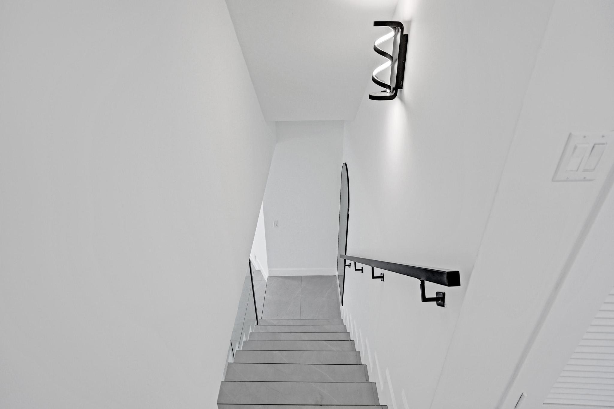 PLANTATION GOLF ESTATES - Residential Lease