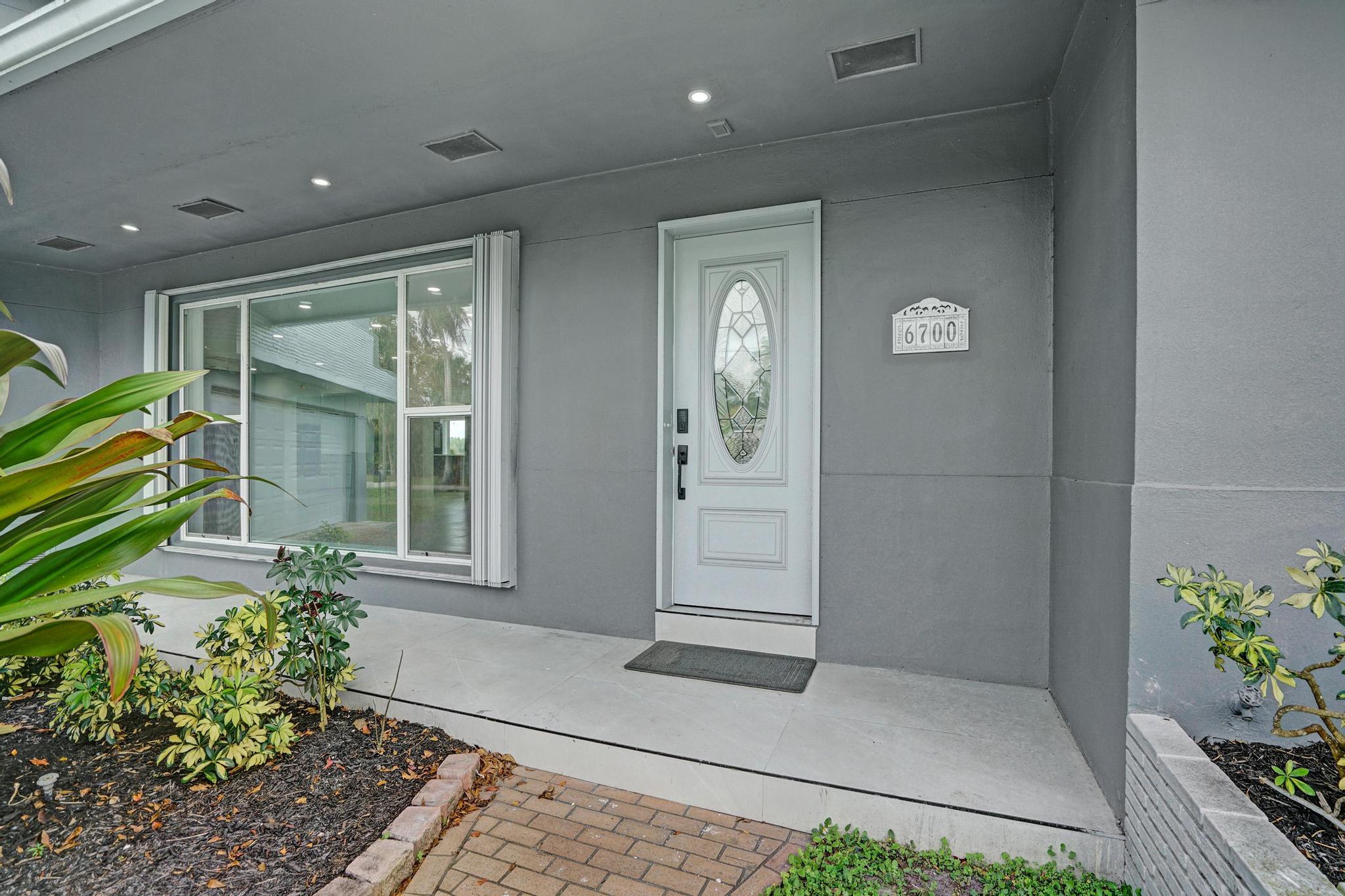 PLANTATION GOLF ESTATES - Residential Lease