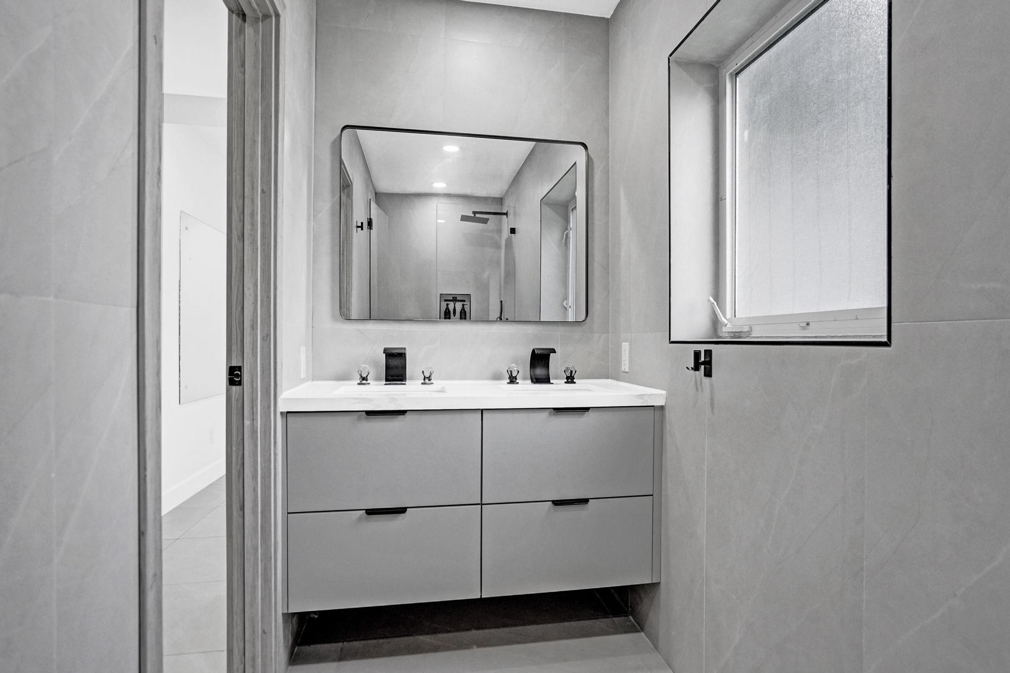 PLANTATION GOLF ESTATES - Residential Lease