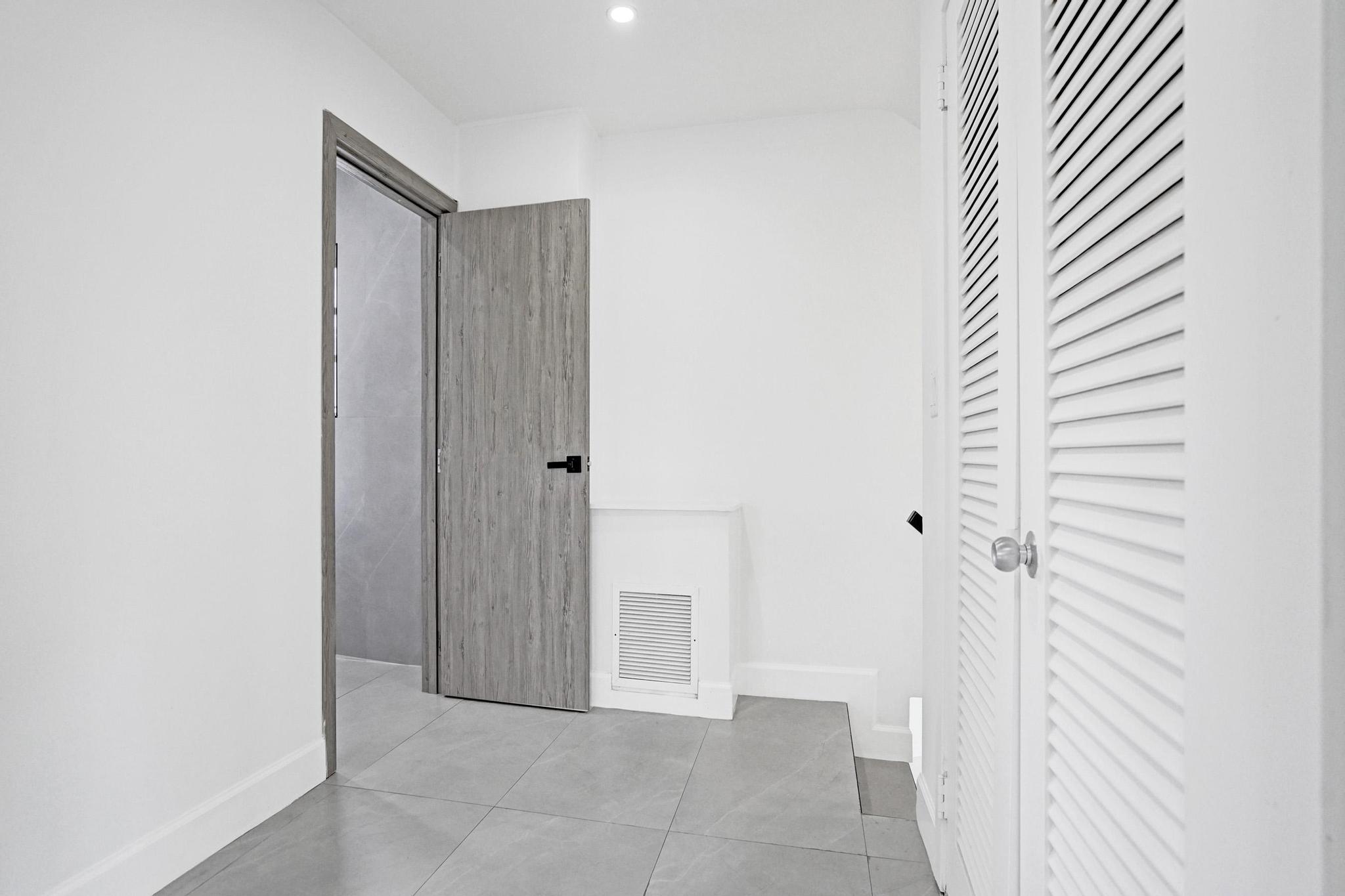 PLANTATION GOLF ESTATES - Residential Lease