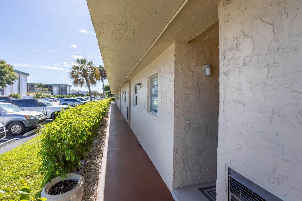 Photo of 700 SE 6 Avenue #107, Deerfield Beach, FL 33441 (MLS # R11147739)