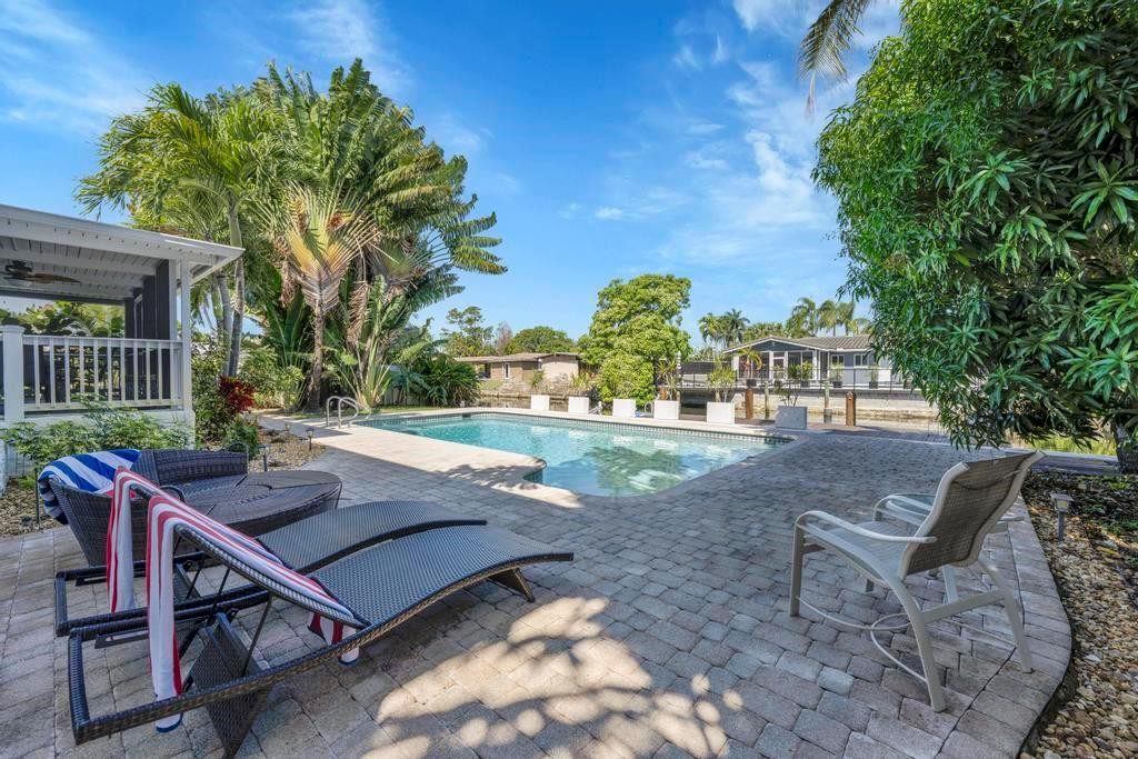 CORAL TERRACE - Residential