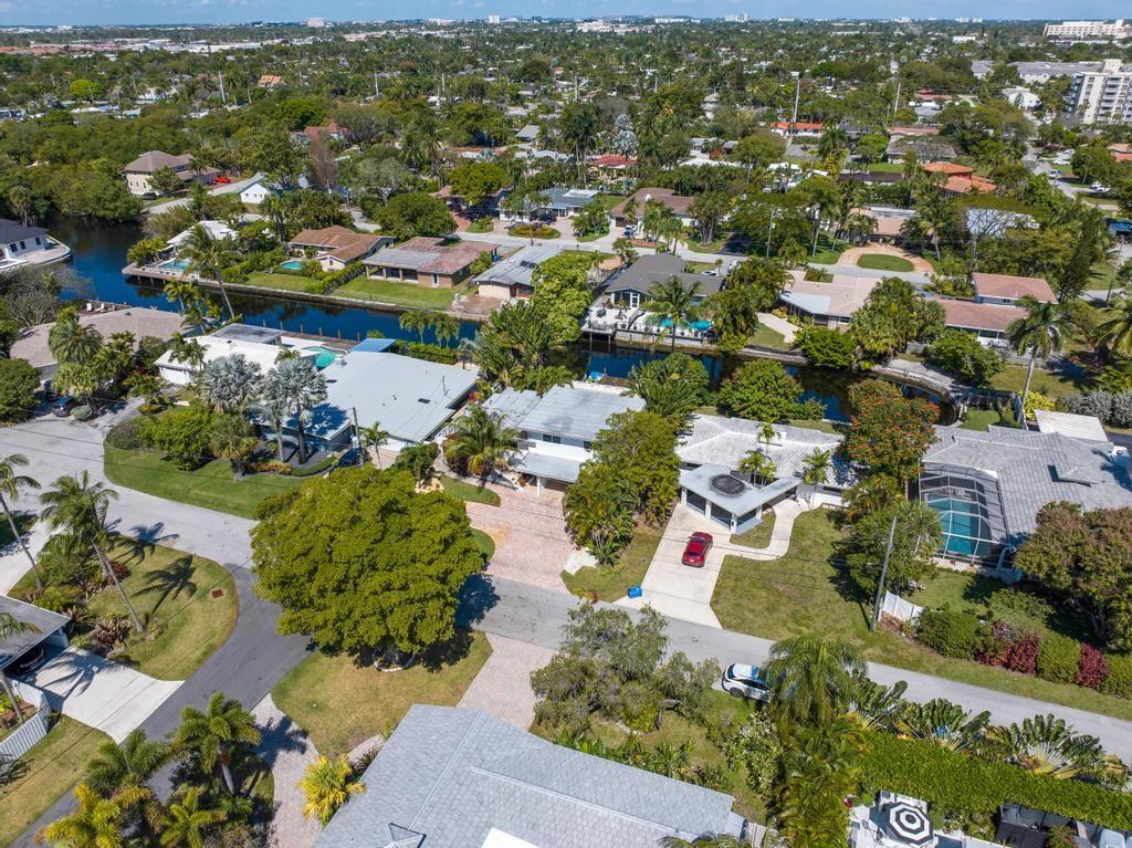 CORAL TERRACE - Residential