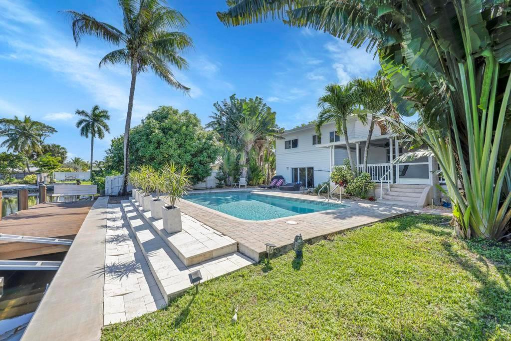 CORAL TERRACE - Residential