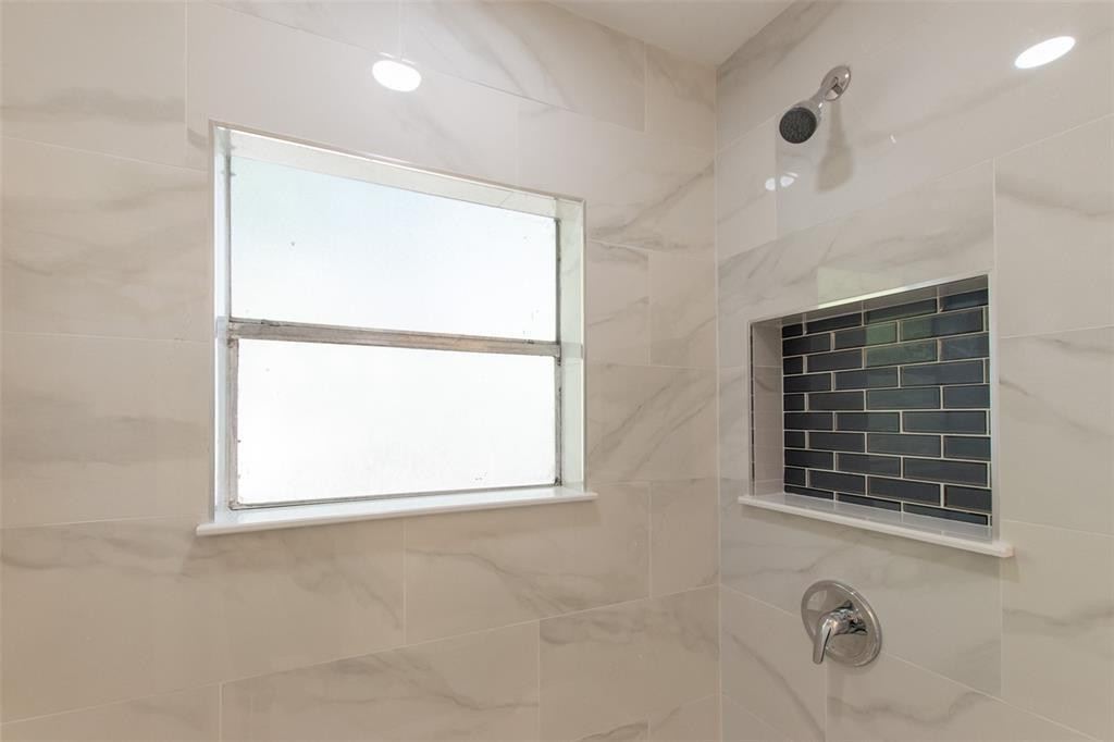 GOLDEN RIDGE ADD - Residential Lease