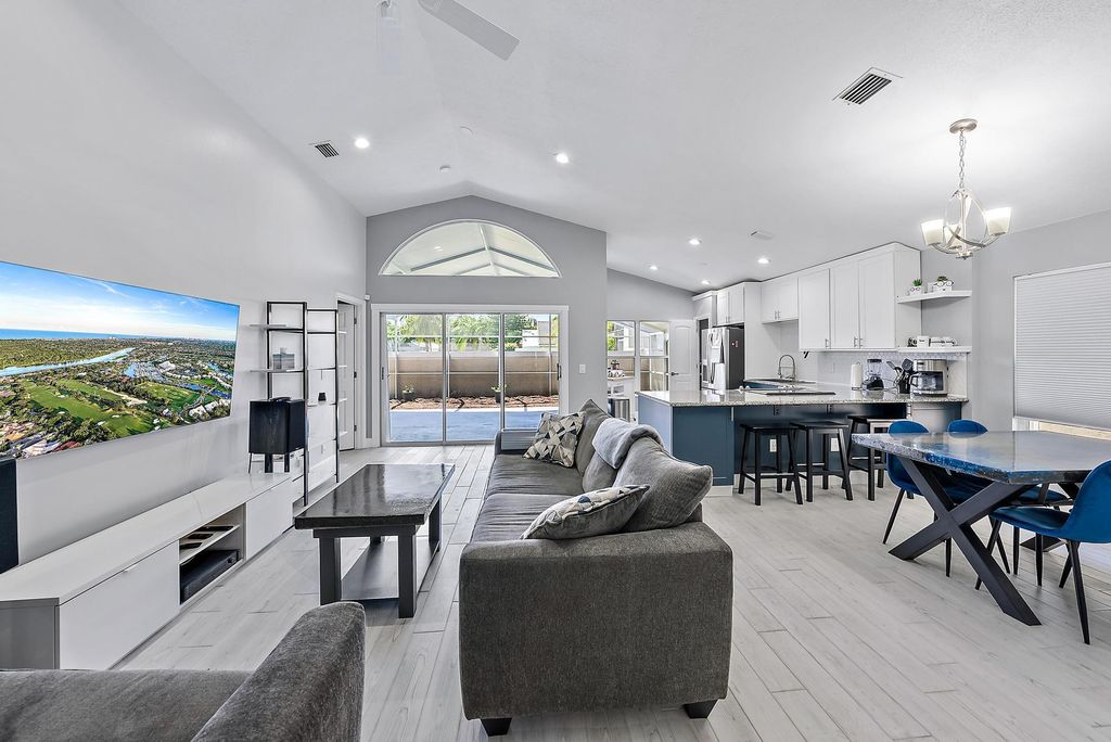 Photo of 2868 SW Shinnecock Hills Court, Palm City, FL 34990 (MLS # R10980409)