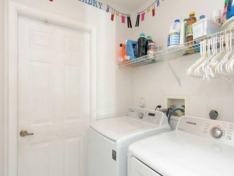 CORAL CREEK - Residential