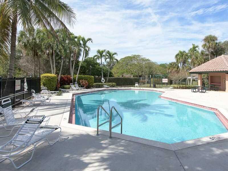 CORAL CREEK - Residential