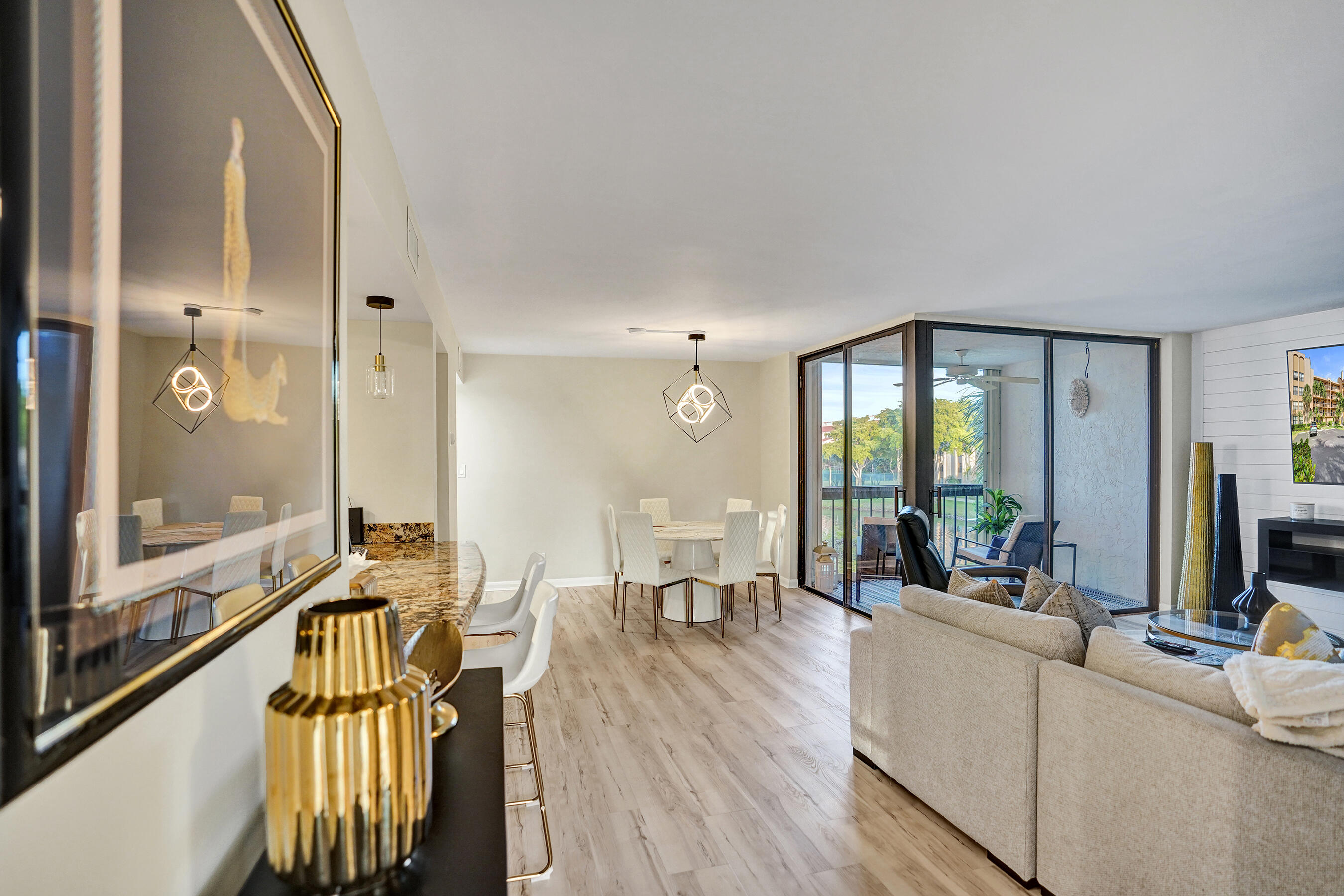 LAVERS DELRAY RACQUET CLUB CONDO - Residential