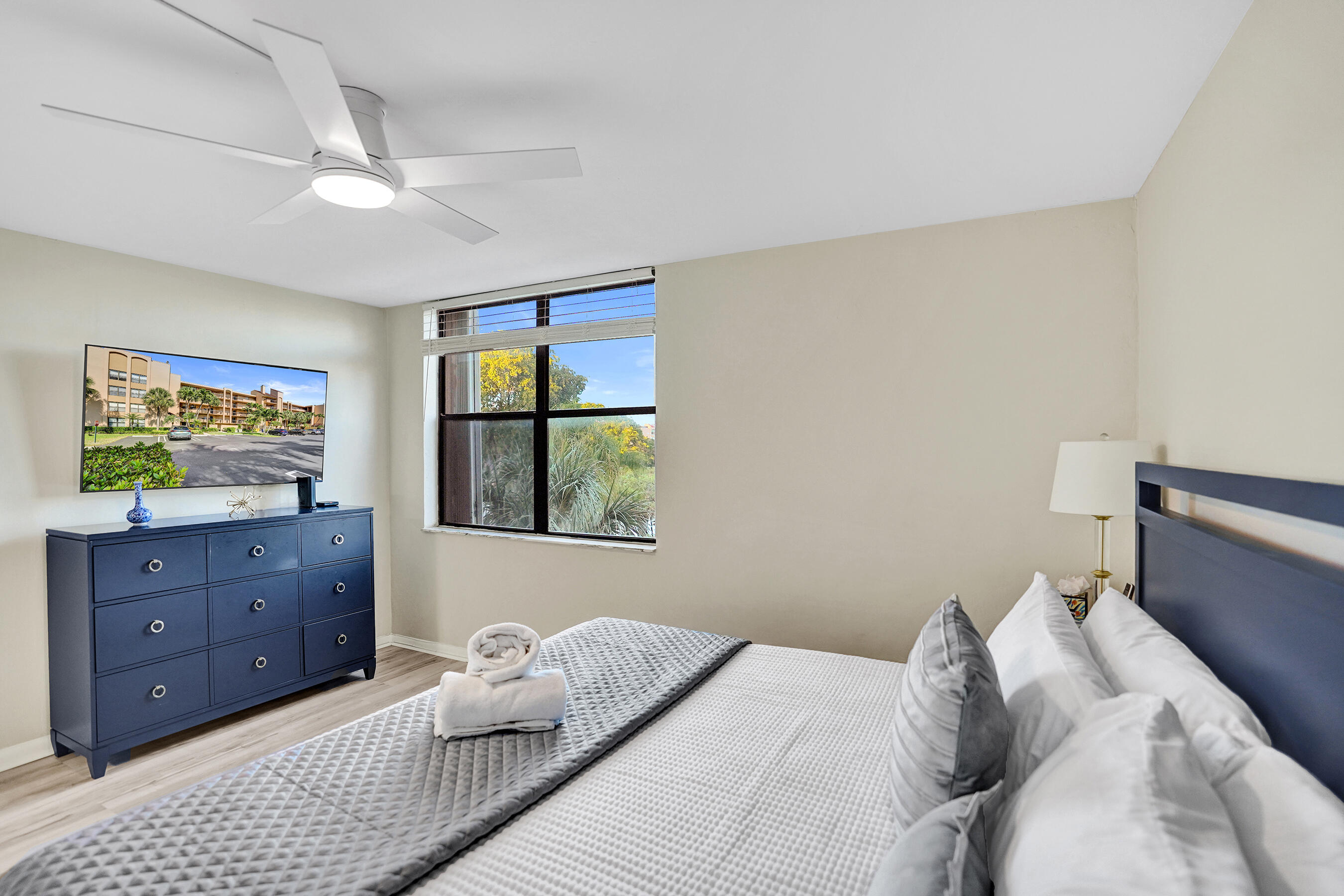 LAVERS DELRAY RACQUET CLUB CONDO - Residential