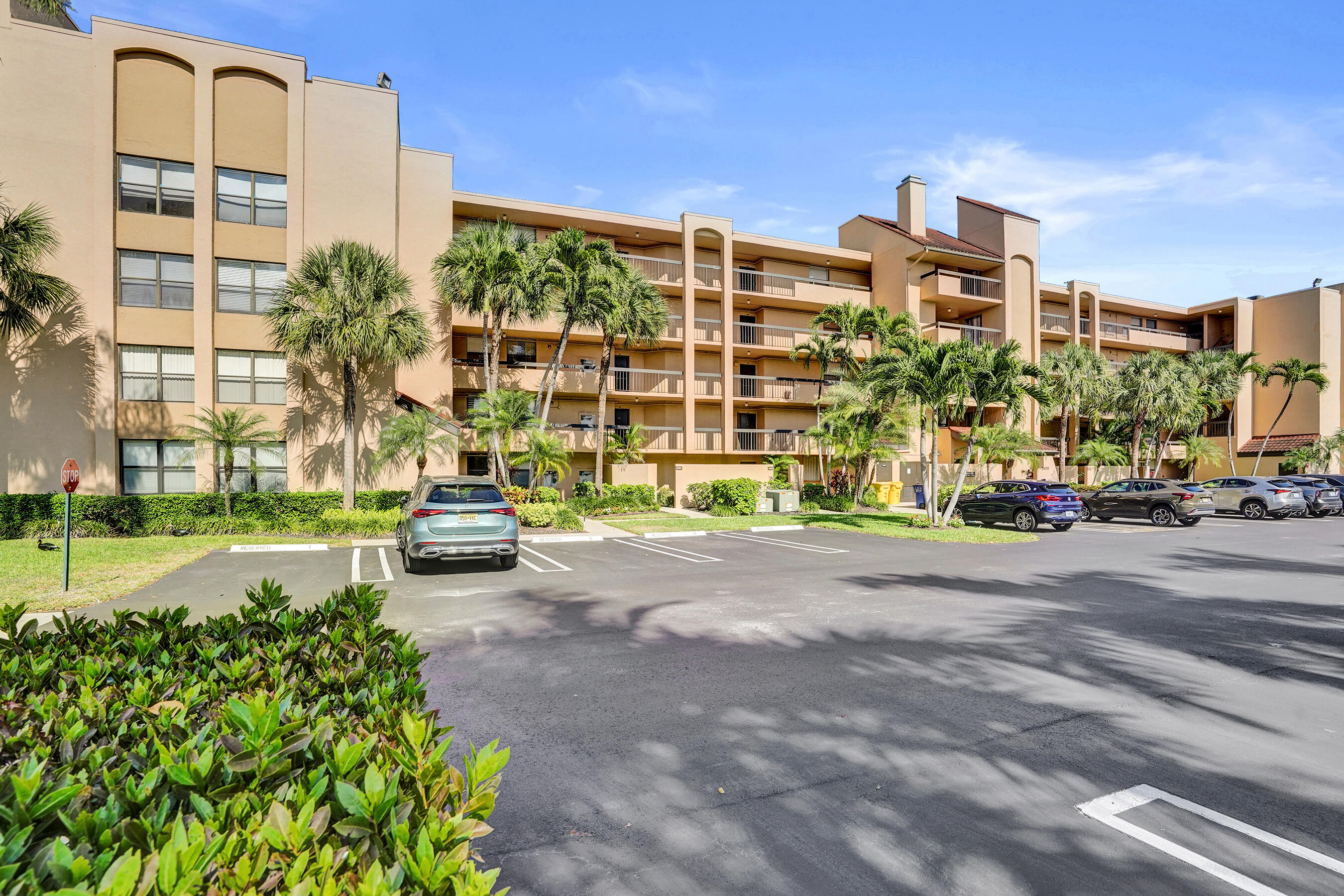 LAVERS DELRAY RACQUET CLUB CONDO - Residential