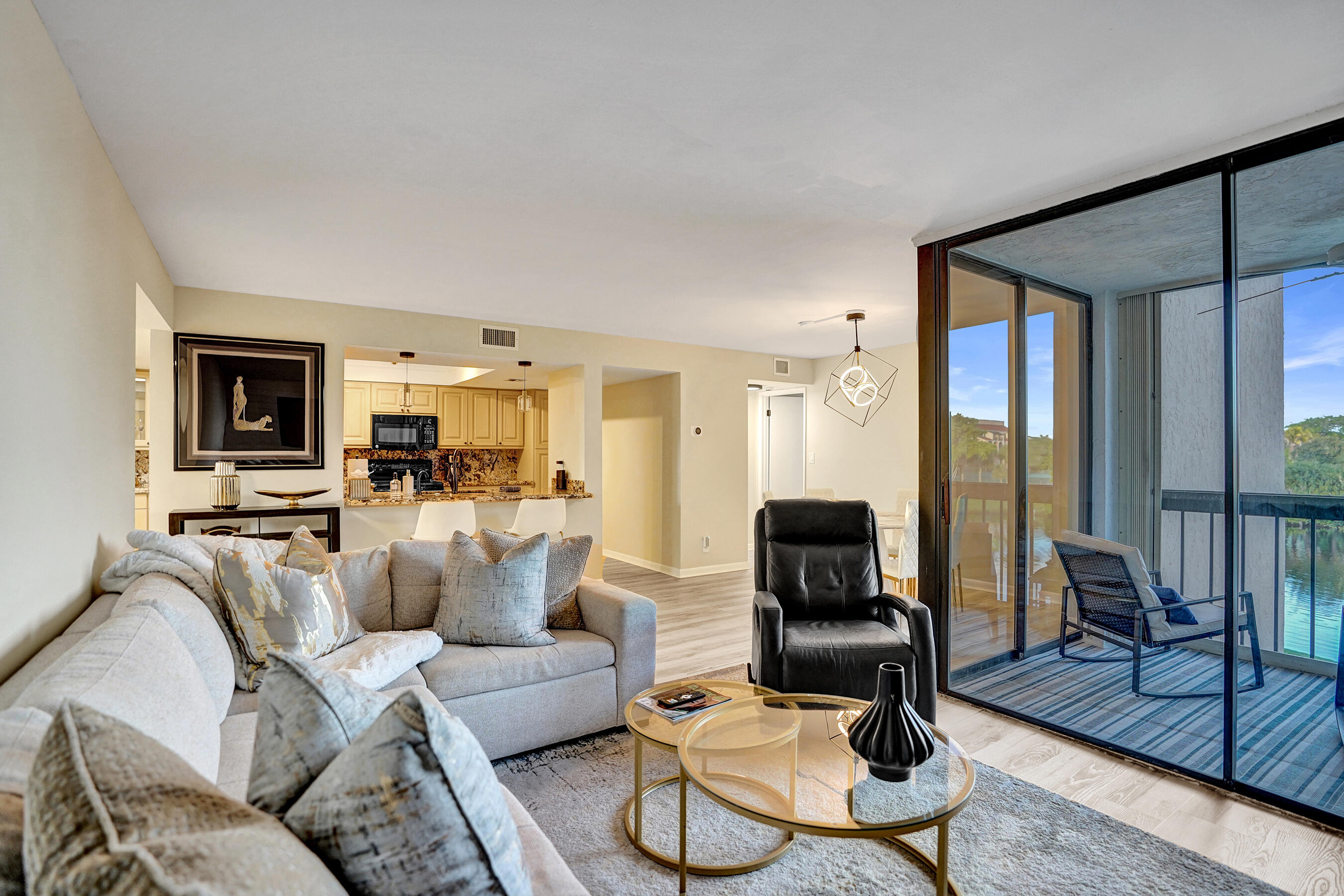 LAVERS DELRAY RACQUET CLUB CONDO - Residential