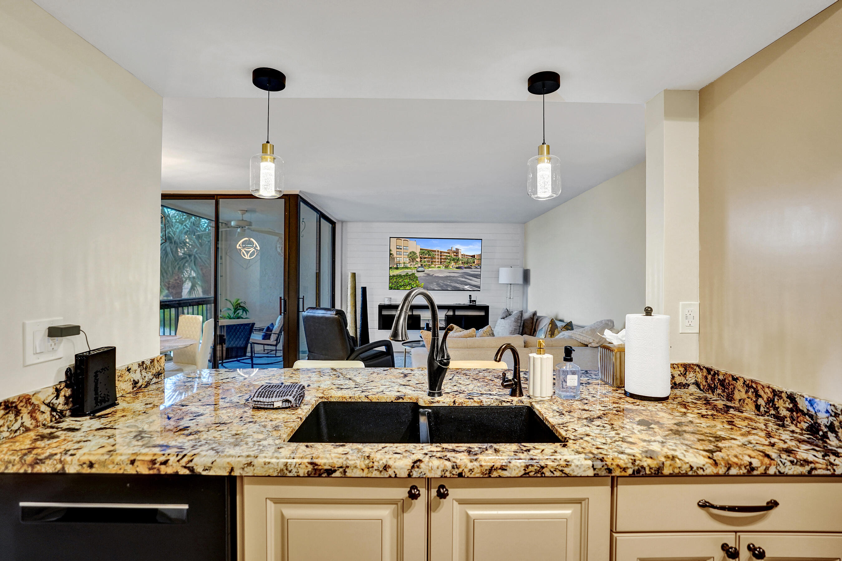 LAVERS DELRAY RACQUET CLUB CONDO - Residential