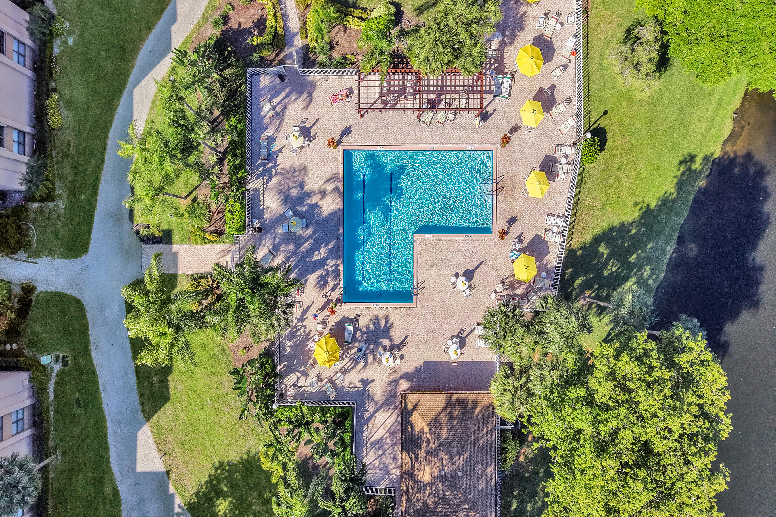 LAVERS DELRAY RACQUET CLUB CONDO - Residential