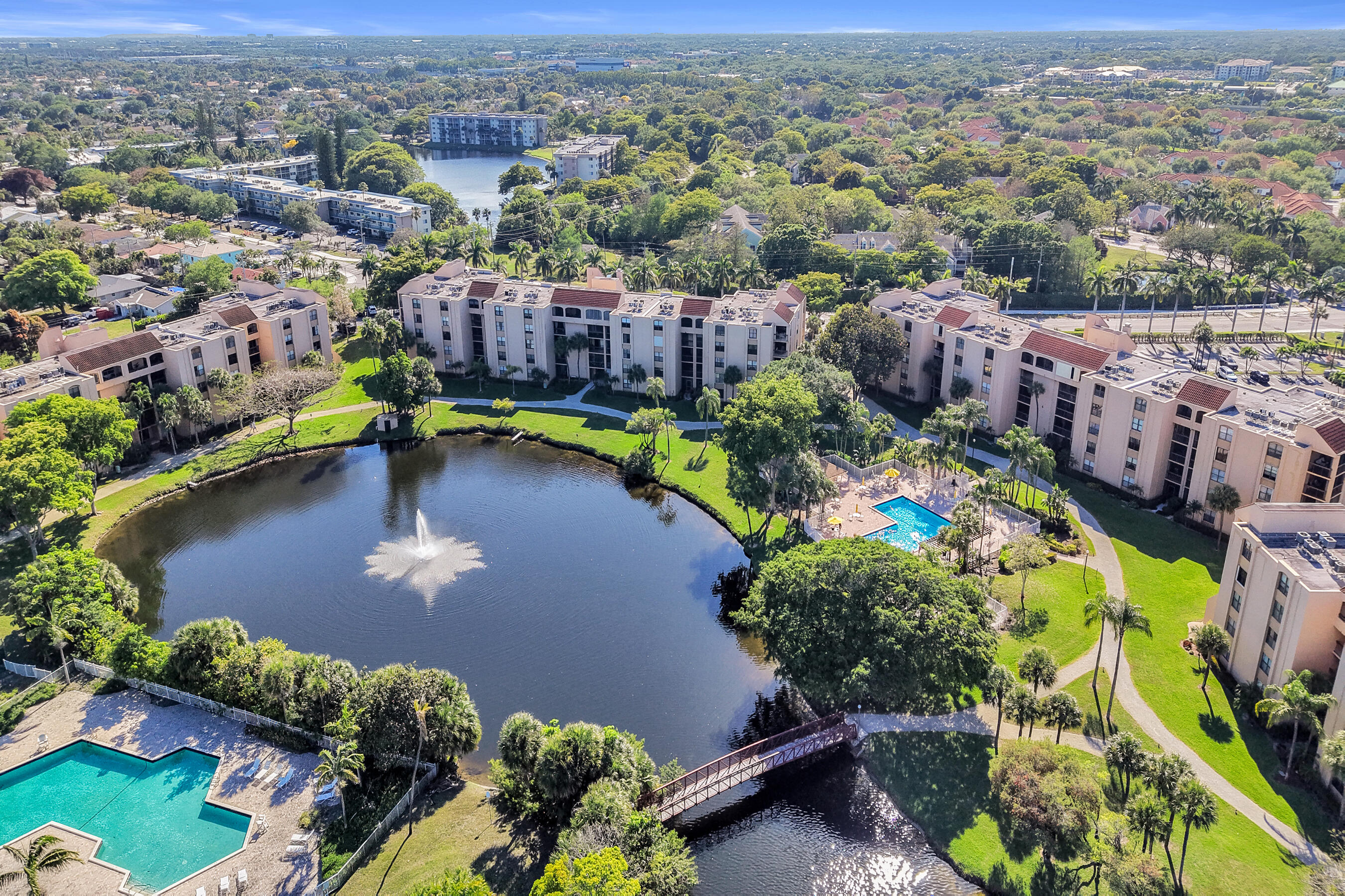 LAVERS DELRAY RACQUET CLUB CONDO - Residential