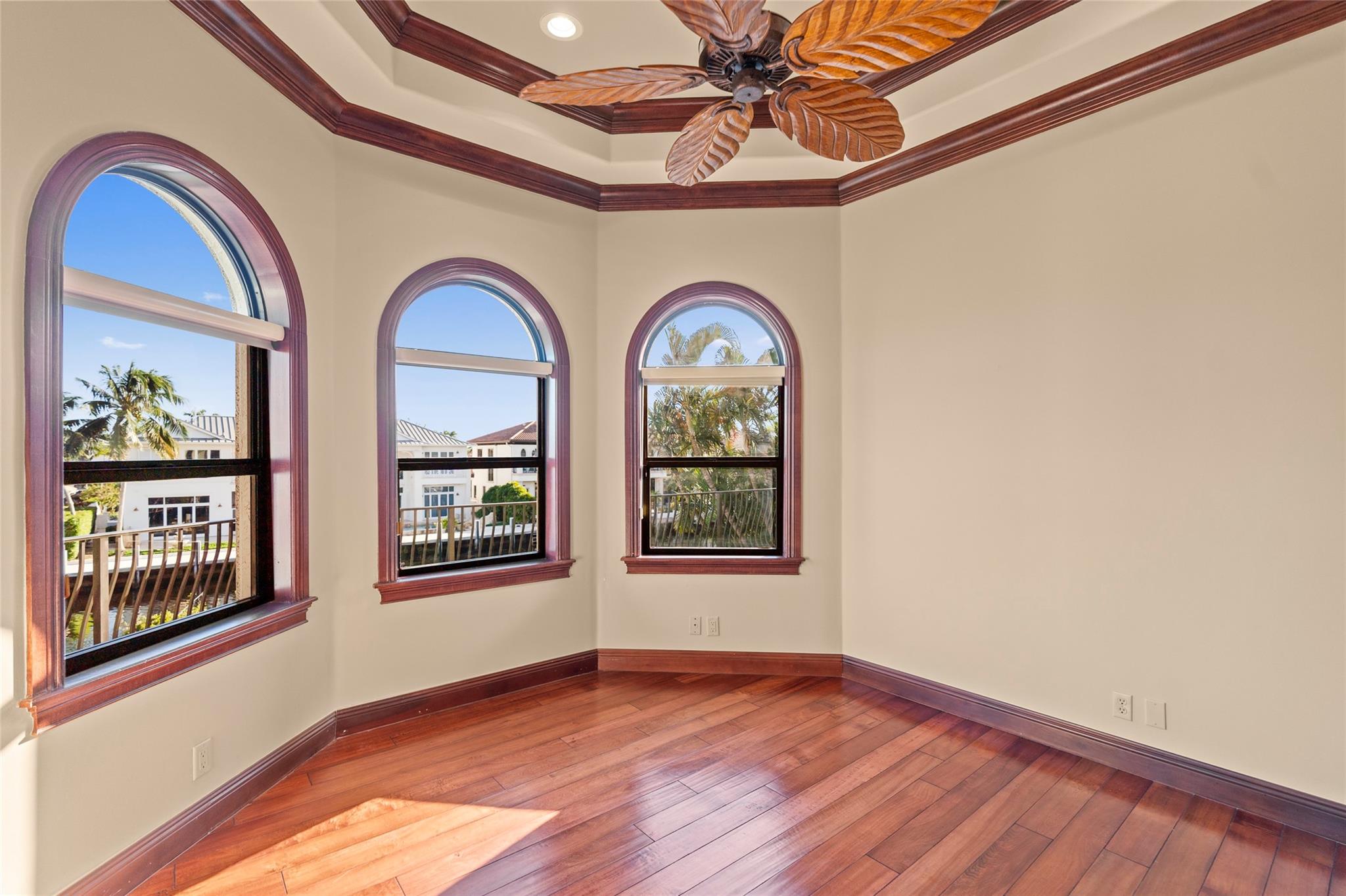 Lighthouse Point 5th Sec - Residential