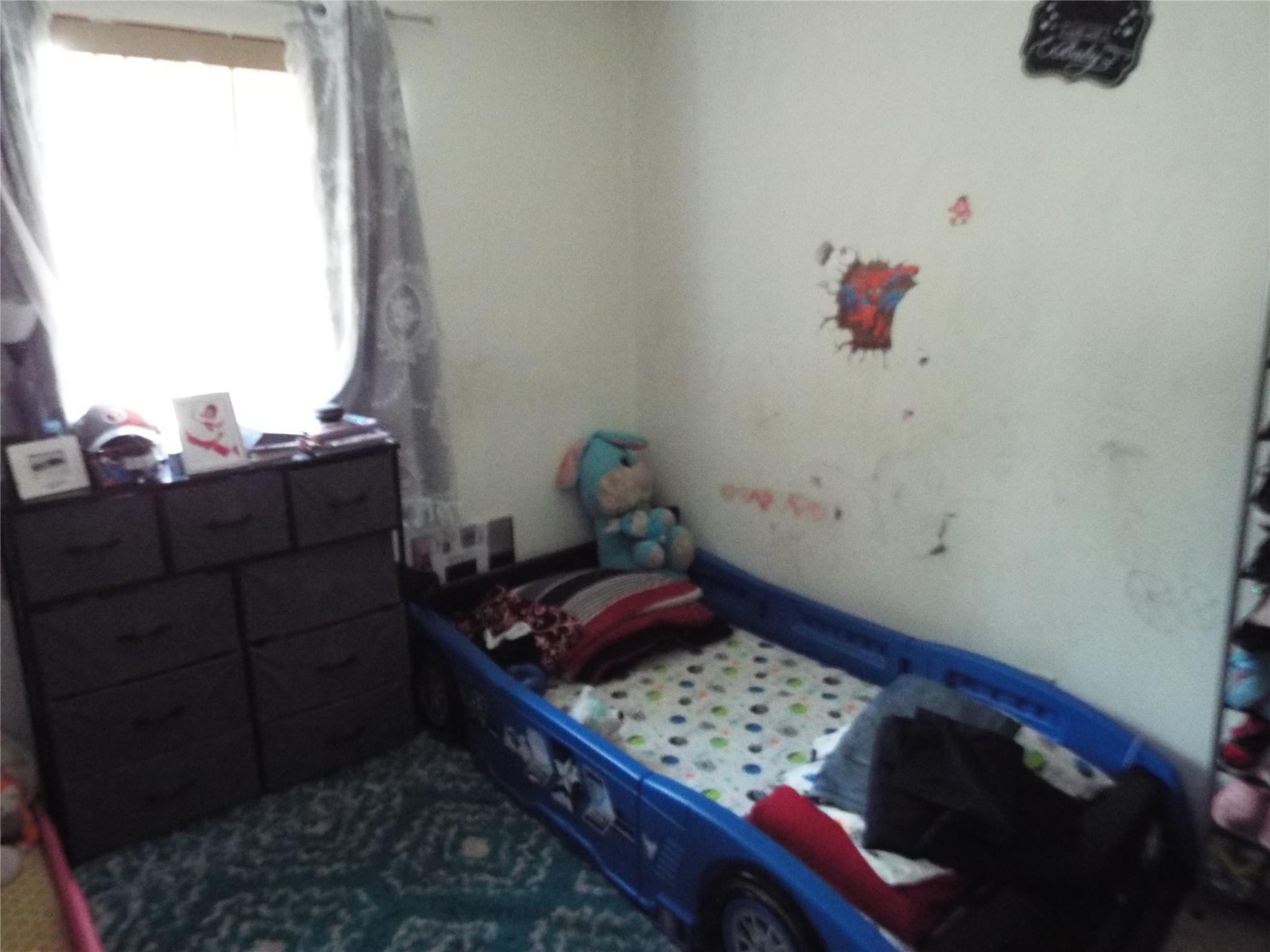 OAKLAND FOREST CLUB - Residential