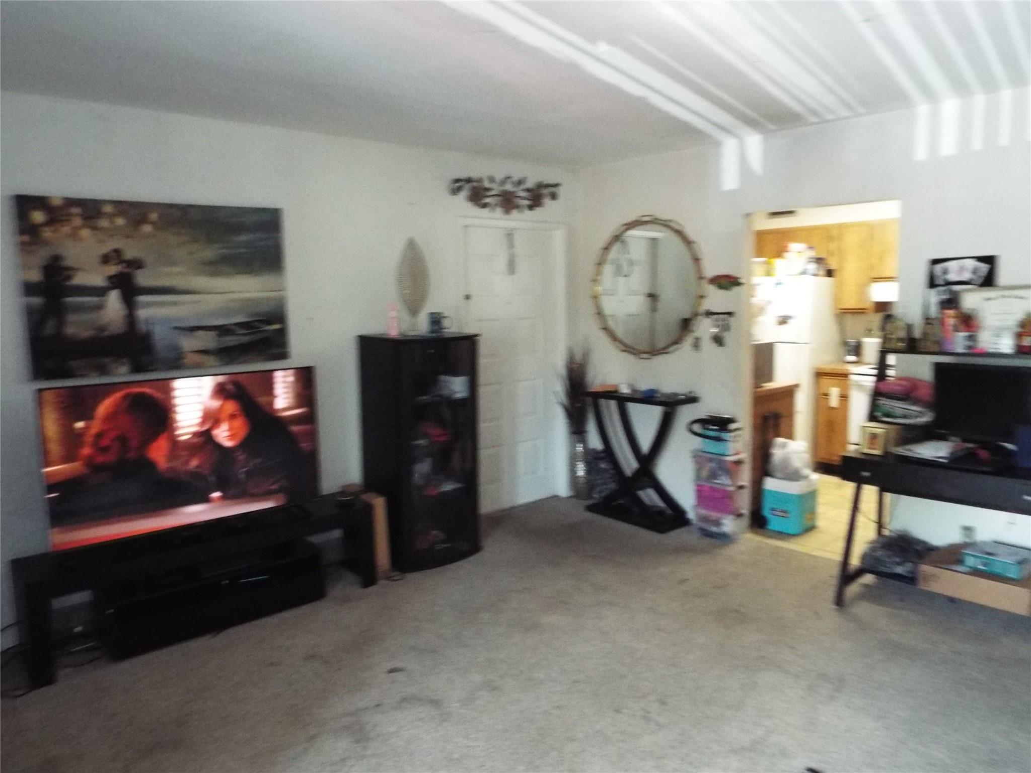 OAKLAND FOREST CLUB - Residential