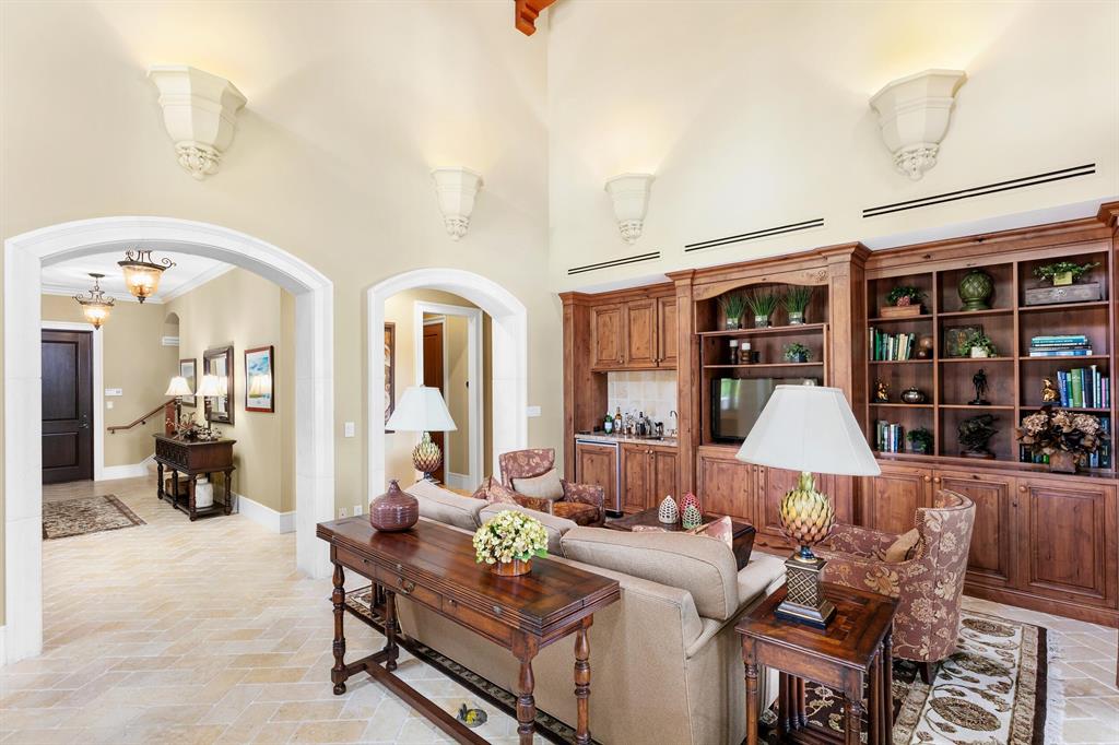 BEARS CLUB VILLAS CONDO - Residential