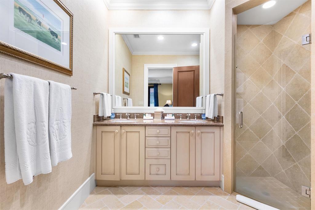 BEARS CLUB VILLAS CONDO - Residential