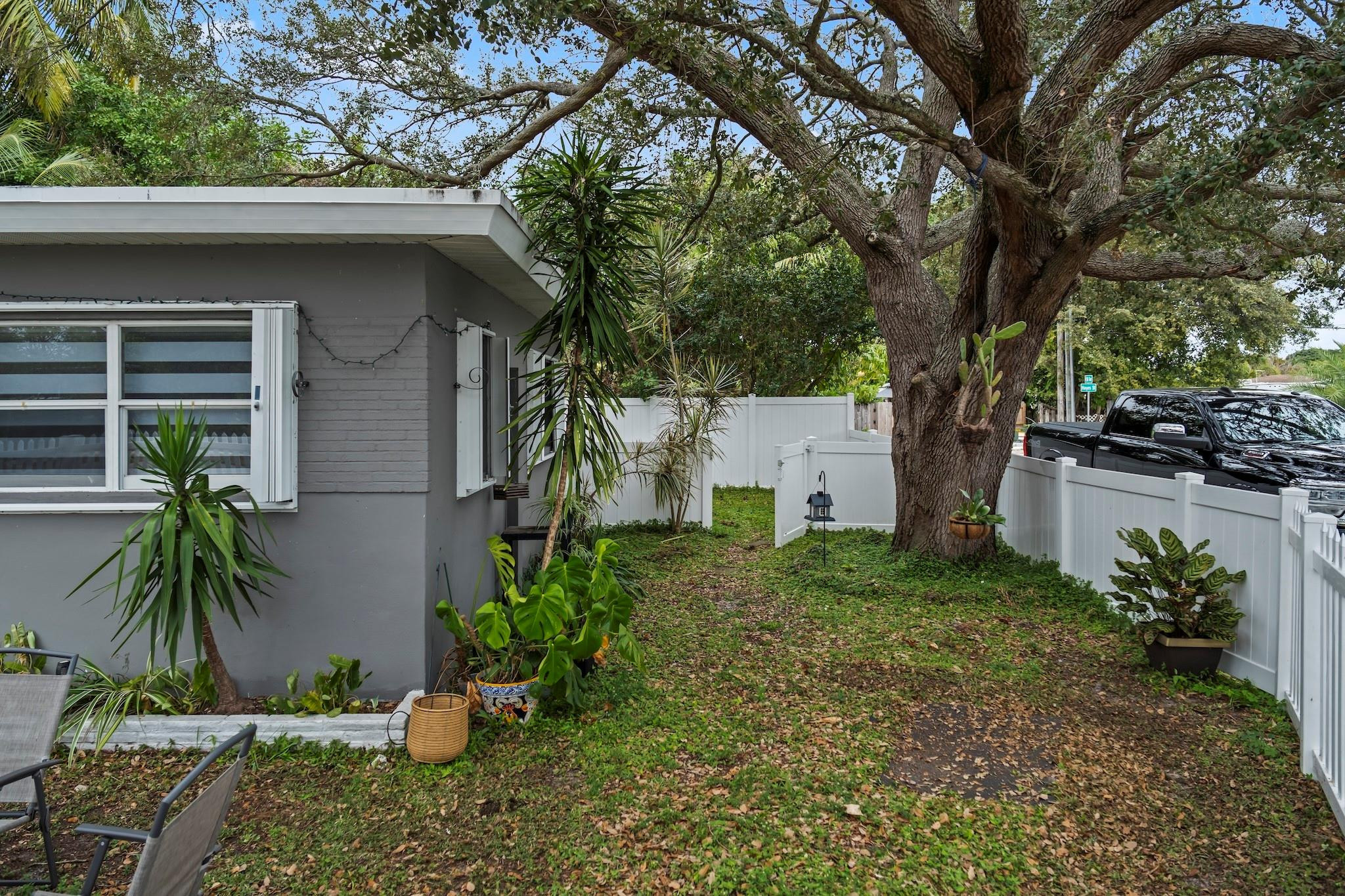 Hollywood Beach Heights S - Residential