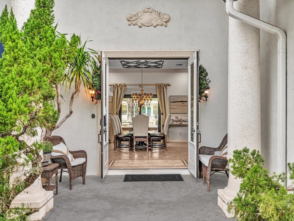 Photo of 749 SW 2ND Street, Boca Raton, FL 33486 (MLS # B26059468)