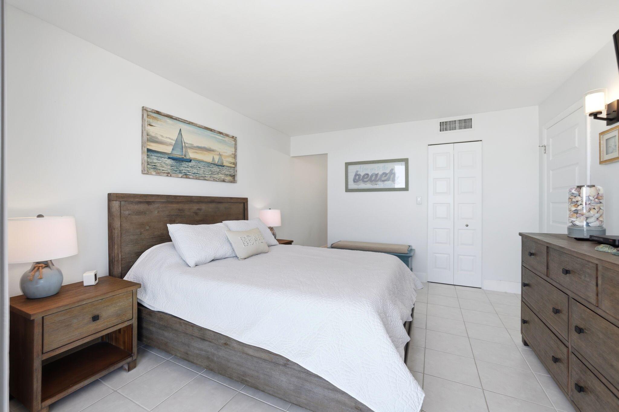 OCEANA OCEANFRONT CONDOMI - Residential Lease