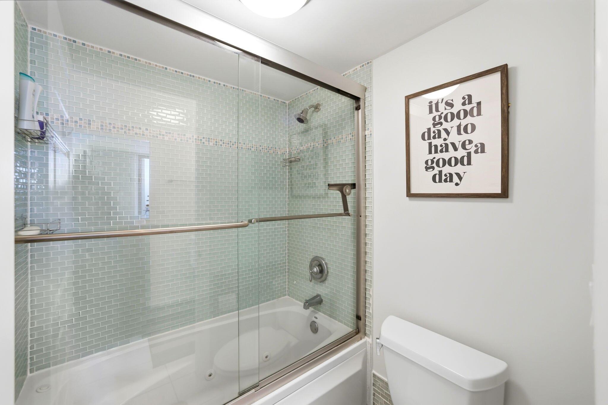 OCEANA OCEANFRONT CONDOMI - Residential Lease