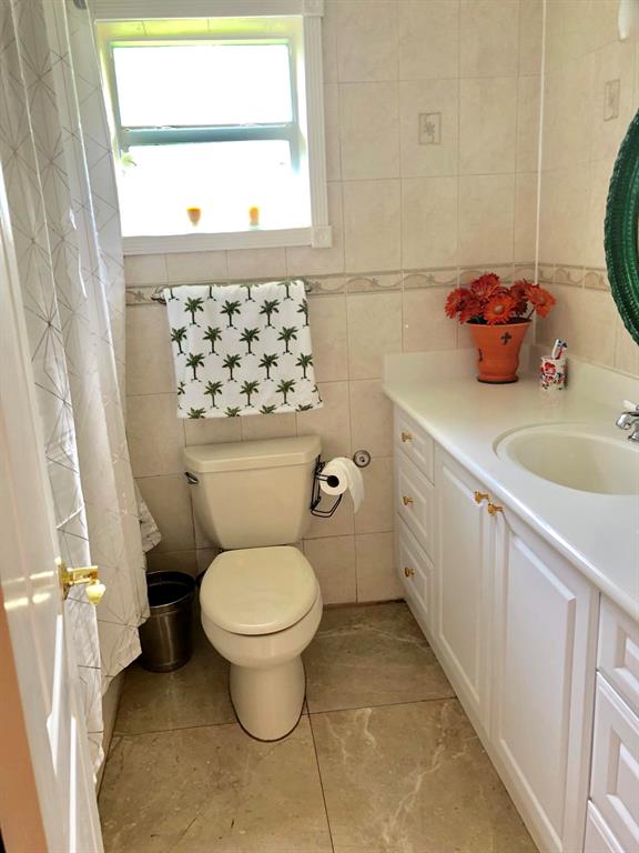 NORTH LAKE WORTH - Residential