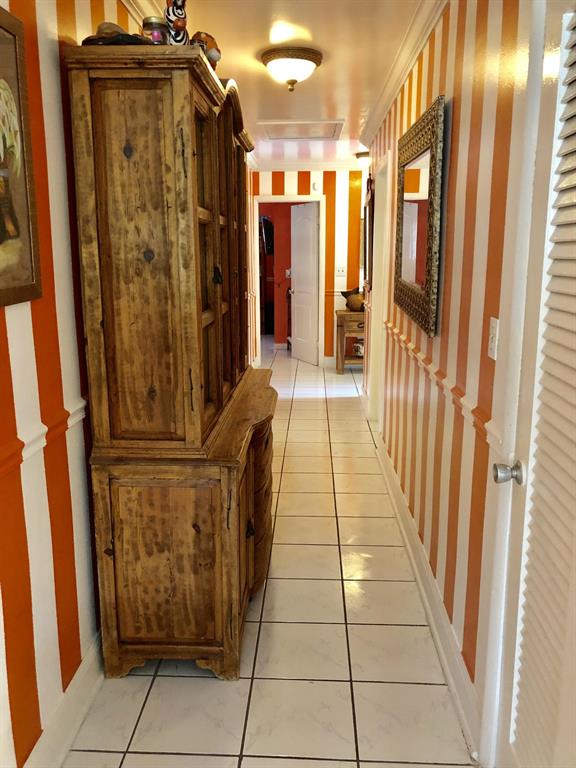 NORTH LAKE WORTH - Residential