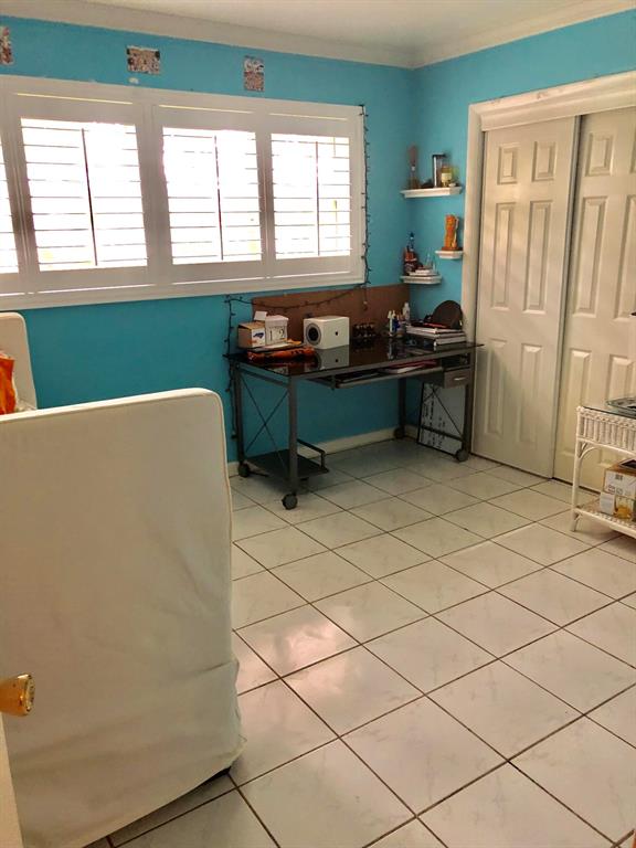 NORTH LAKE WORTH - Residential