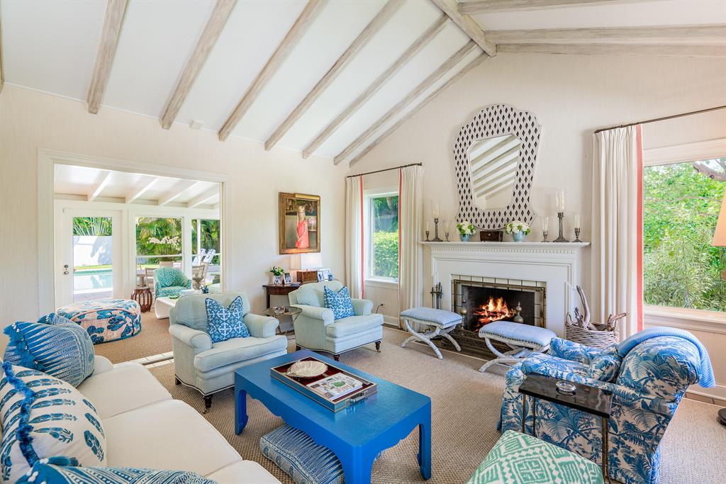 EL ENCANTO - Residential