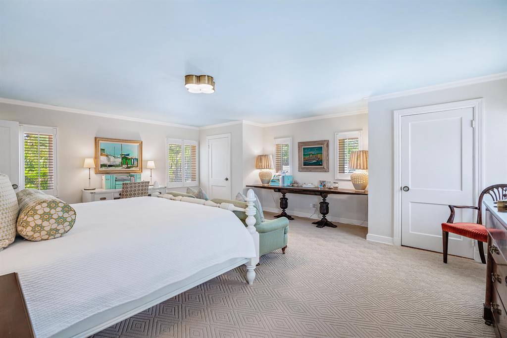 EL ENCANTO - Residential