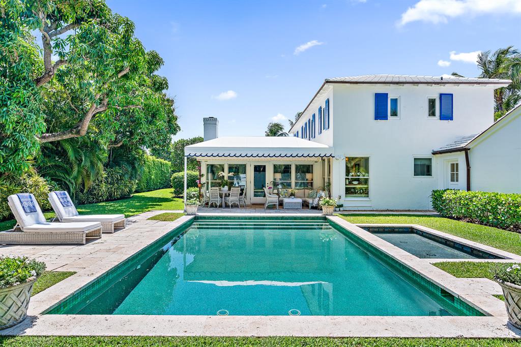 EL ENCANTO - Residential