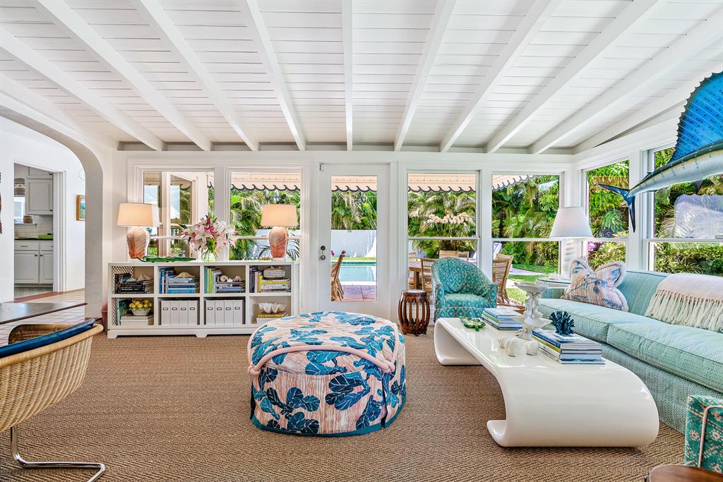 EL ENCANTO - Residential