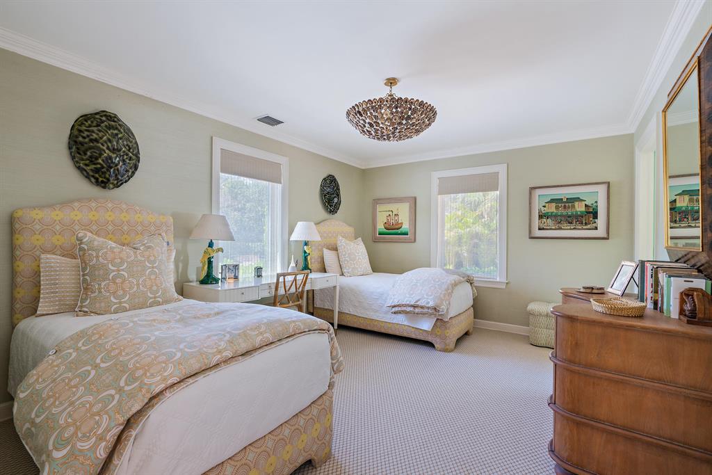 EL ENCANTO - Residential