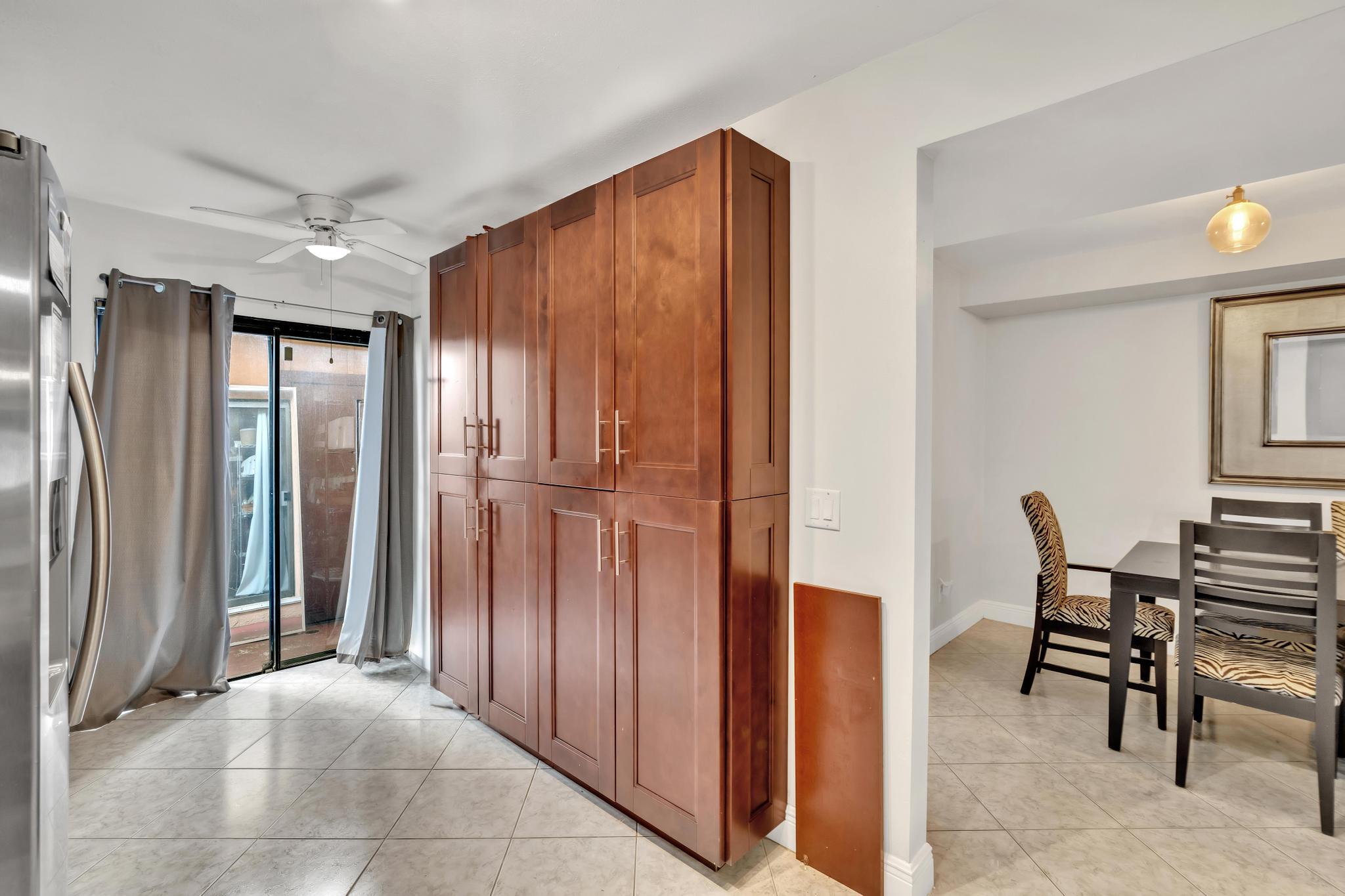 9934 Royal Palm Boulevard 9934