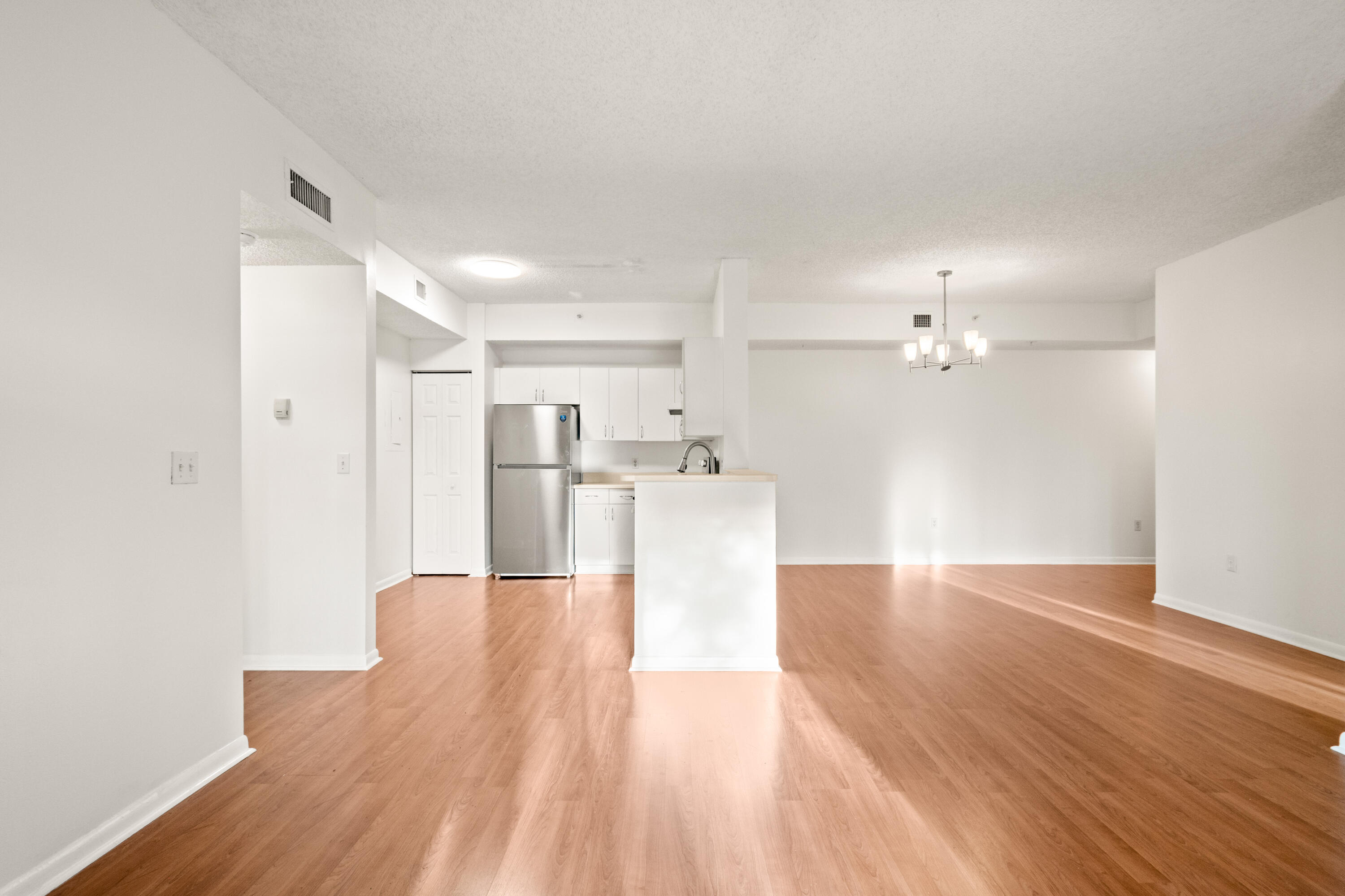 COURTYARDS AT DAVIE CONDO - Residential