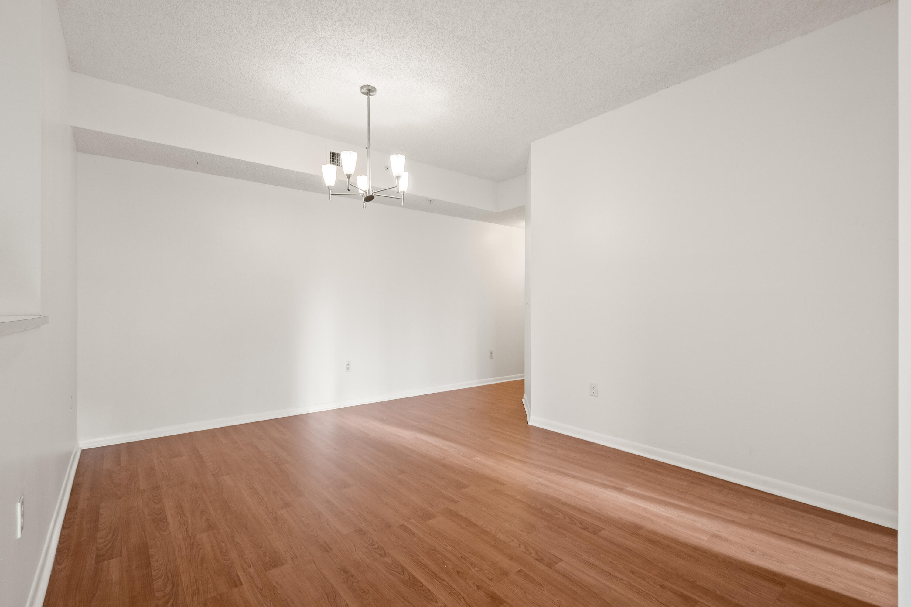 COURTYARDS AT DAVIE CONDO - Residential