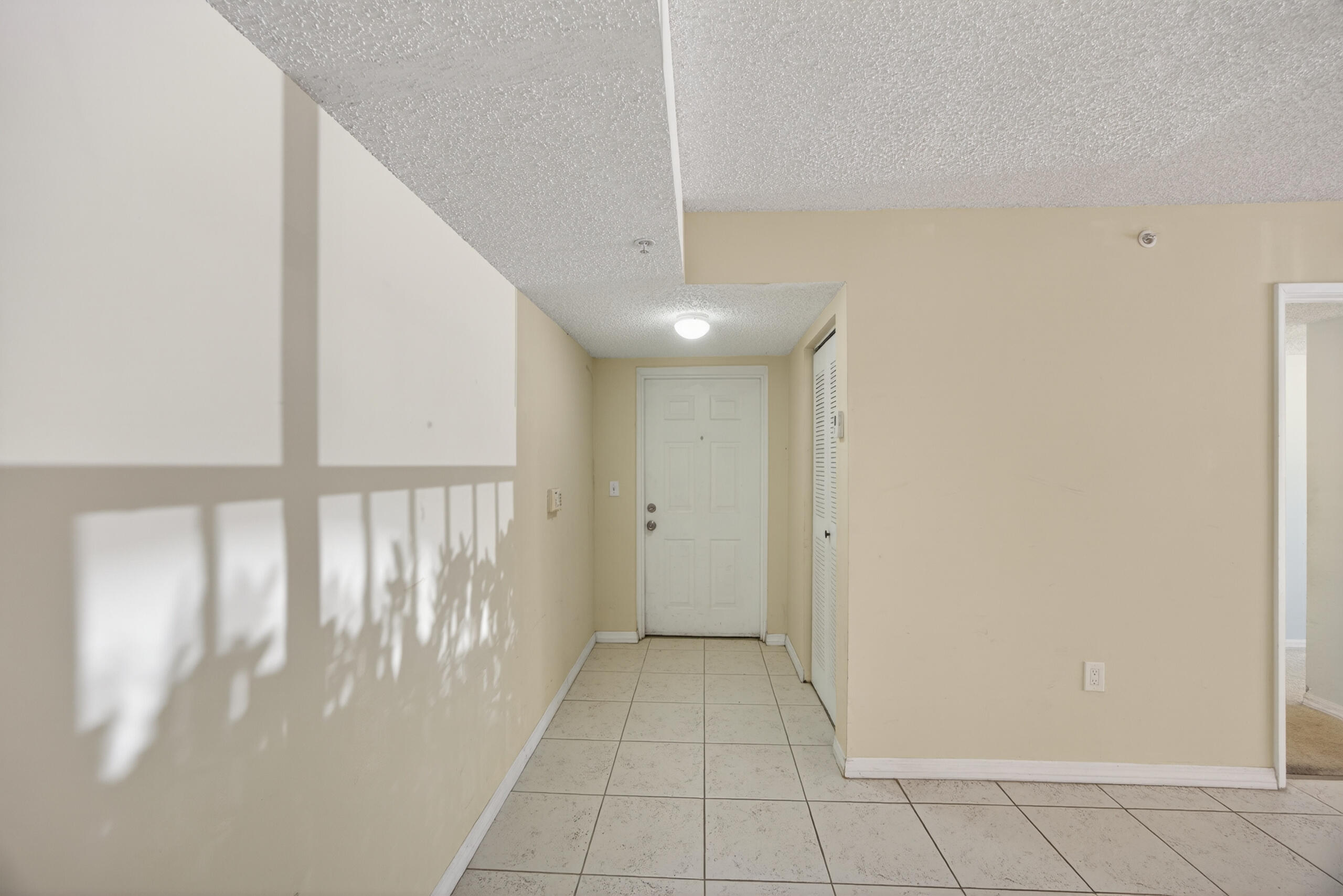RIVIERA PALMS CONDO - Residential