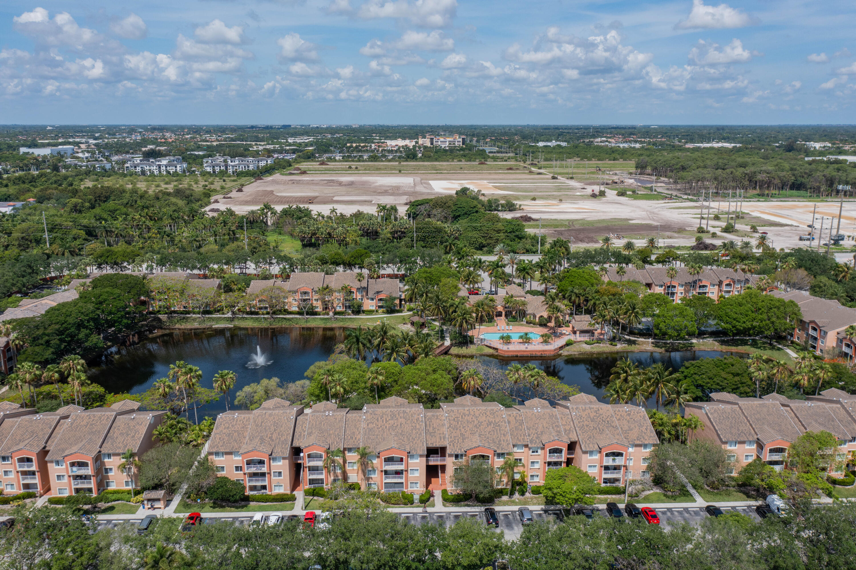 RIVIERA PALMS CONDO - Residential