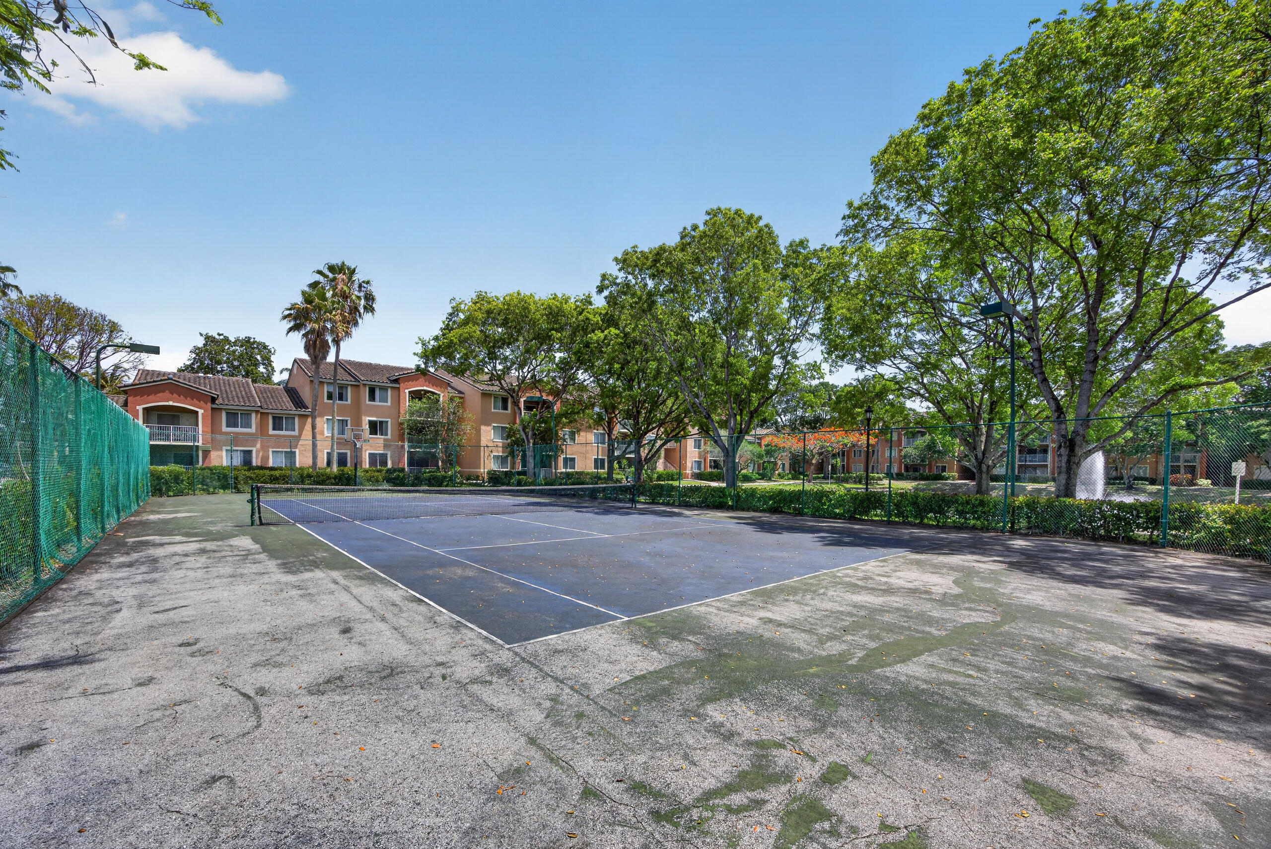 RIVIERA PALMS CONDO - Residential