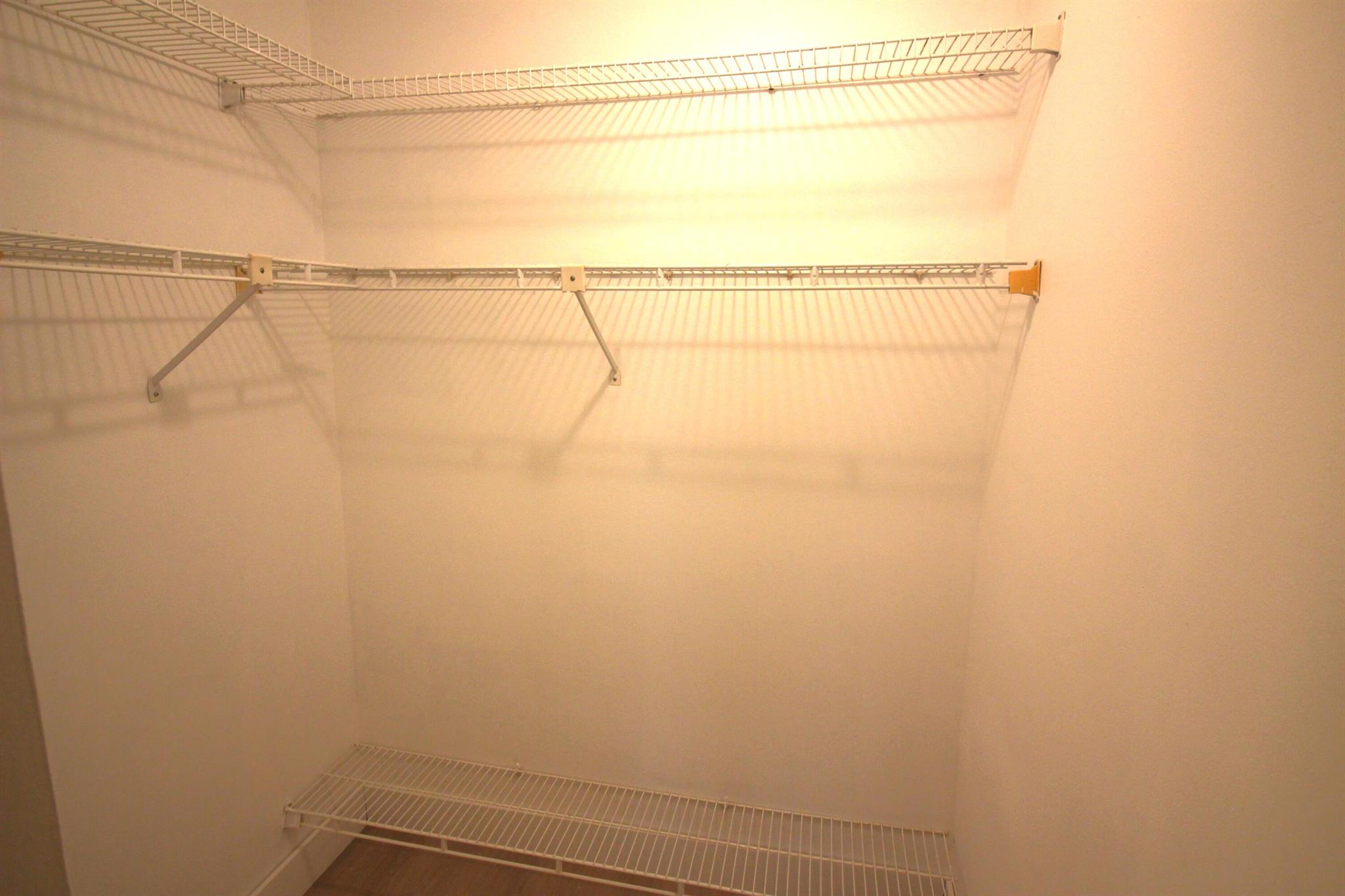 LAKE WINDWOOD CONDO - Residential