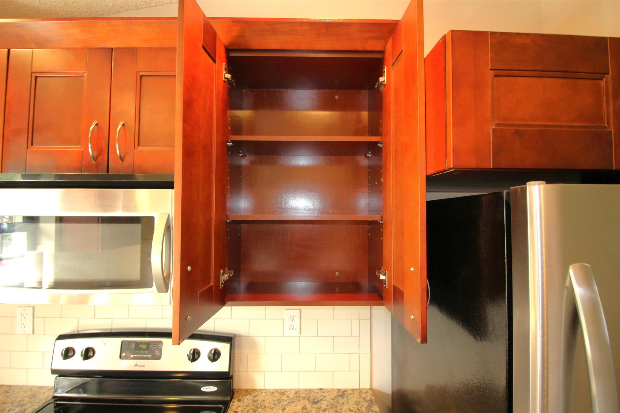 LAKE WINDWOOD CONDO - Residential