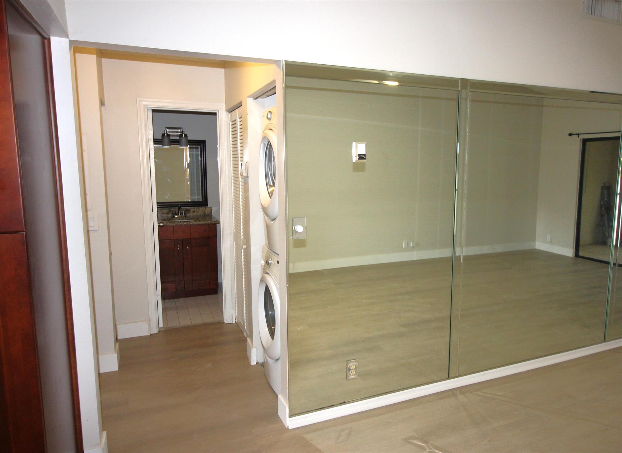 LAKE WINDWOOD CONDO - Residential