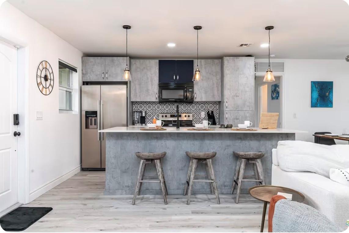 BONIE VILLAS SEC ONE 57-21 - Residential Lease