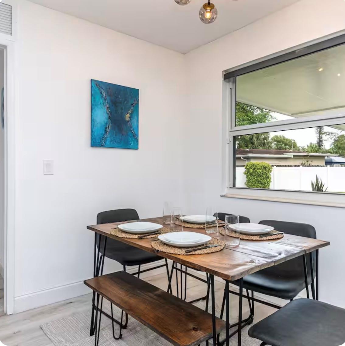BONIE VILLAS SEC ONE 57-21 - Residential Lease