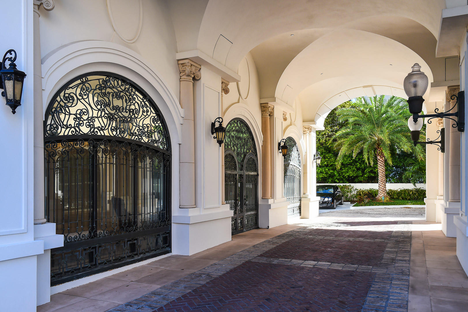 IL LUGANO CONDO - Residential