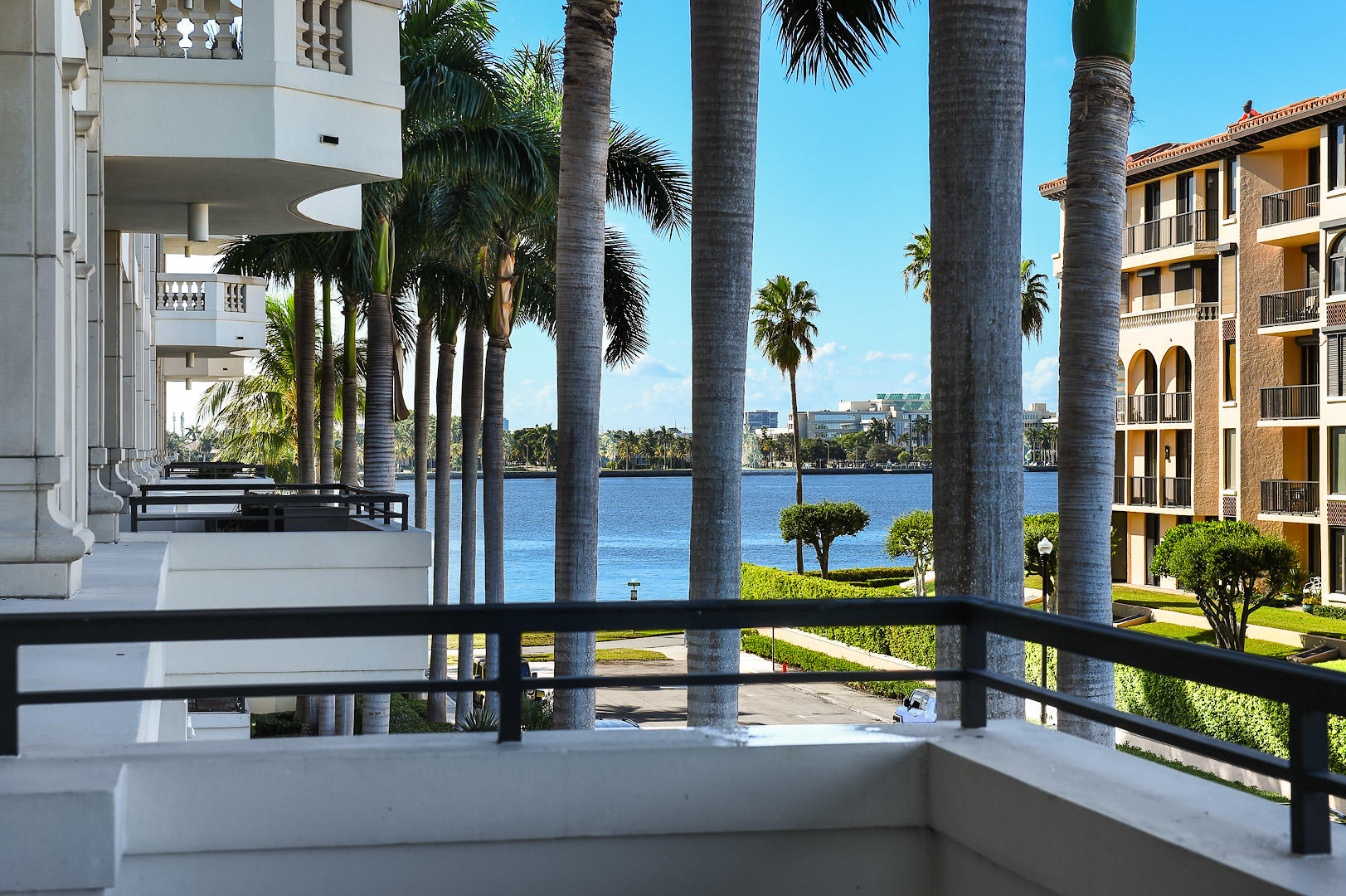 IL LUGANO CONDO - Residential