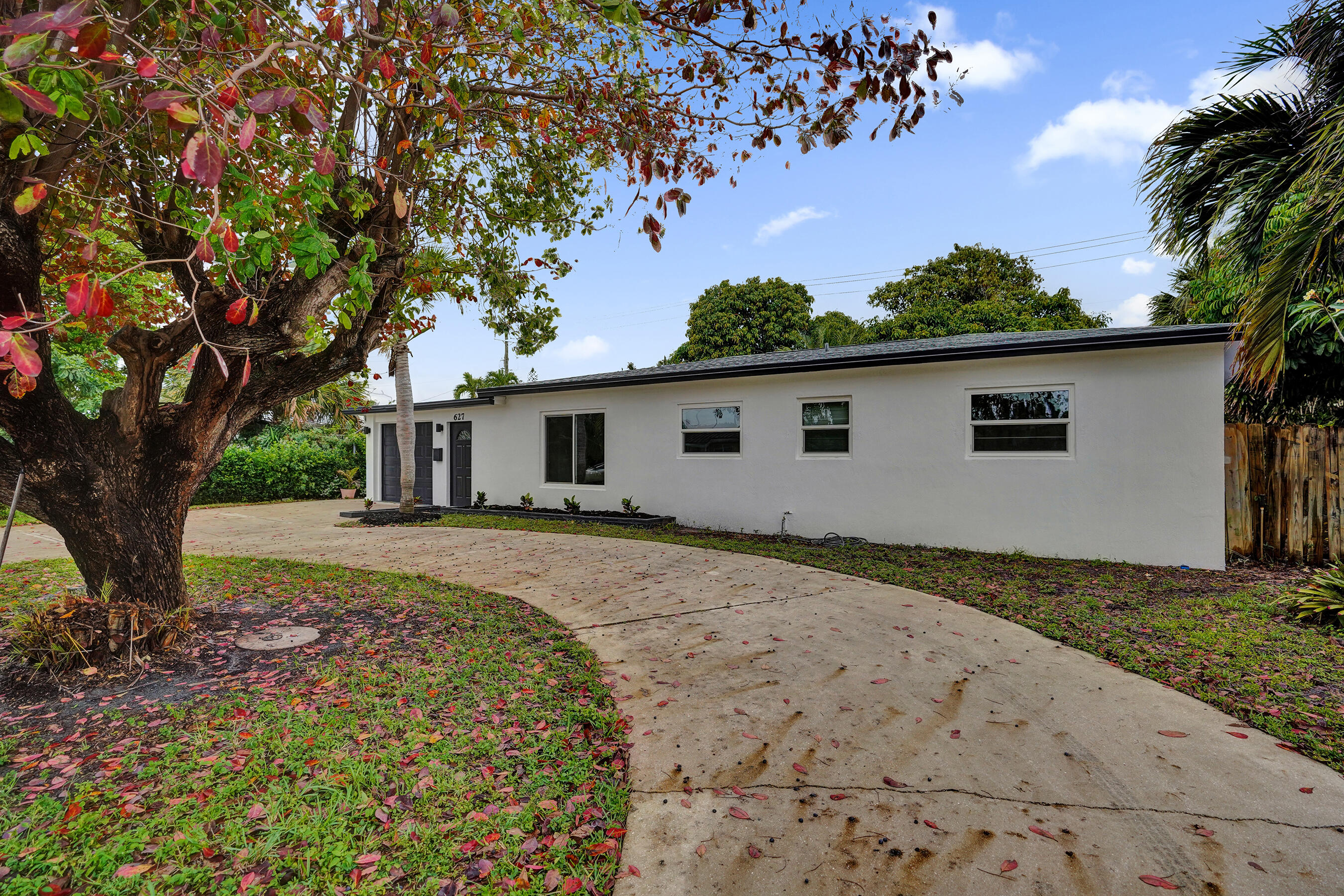 627 W Ilex Drive